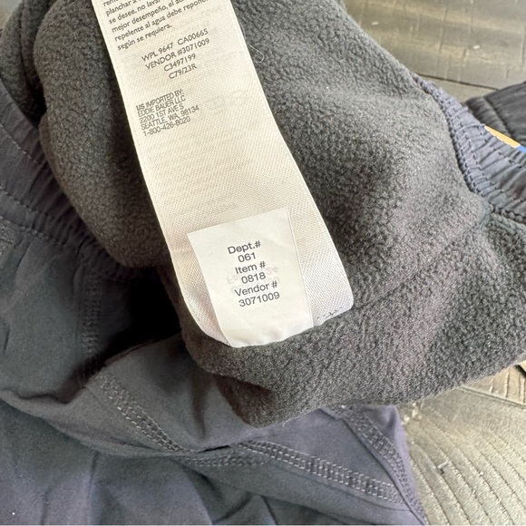 NWT Eddie Bauer Women's Fleece Lined Pants StormRepel Black UPF 50+ Size 10 - Picture 14 of 16